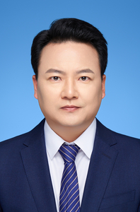 李飞.jpg