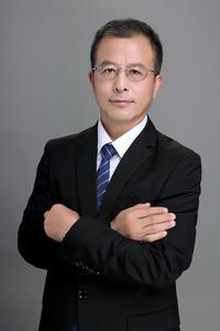 何宗泽.jpg