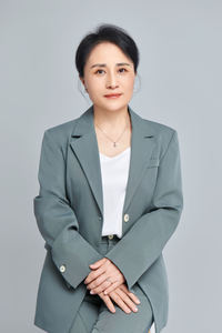 何宗泽.jpg